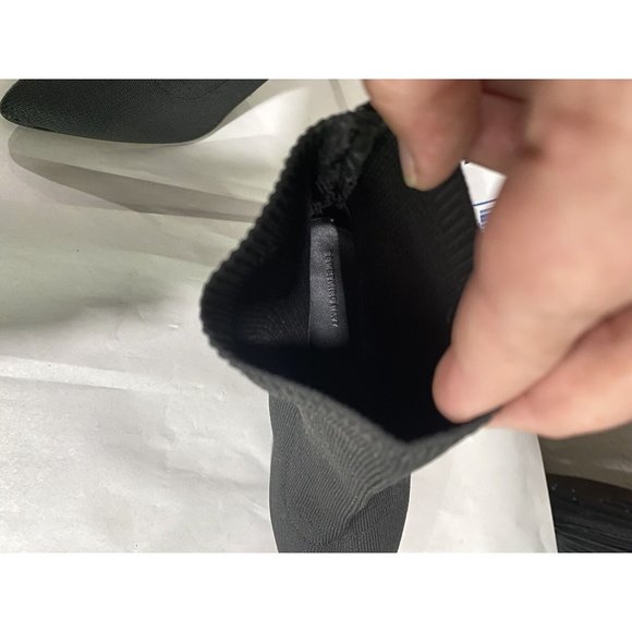 Something Navy Ladies Heeled Booties knit pull on Black pointed toe Size 8 - Picture 7 of 7